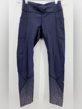 Lululemon Womens Navy Blue Scallop Dotted Edge Ankle Leggings Size 4